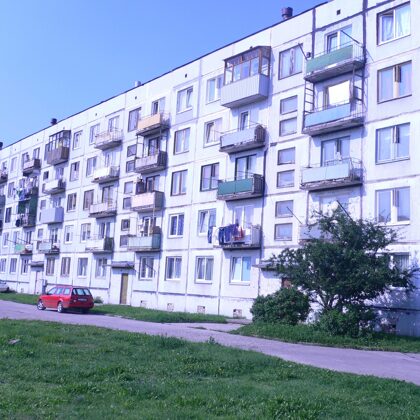 Dzelzbetona paneļu konstrukcijas māja