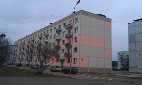 Dzelzbetona paneļu konstrukcijas māja